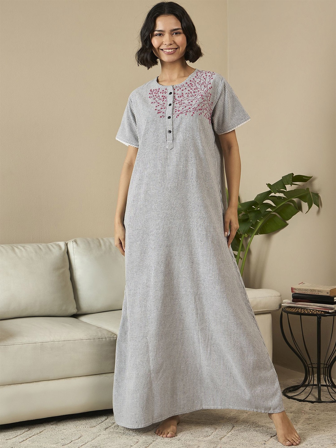 

July Embroidered Maxi Nightdress, Green