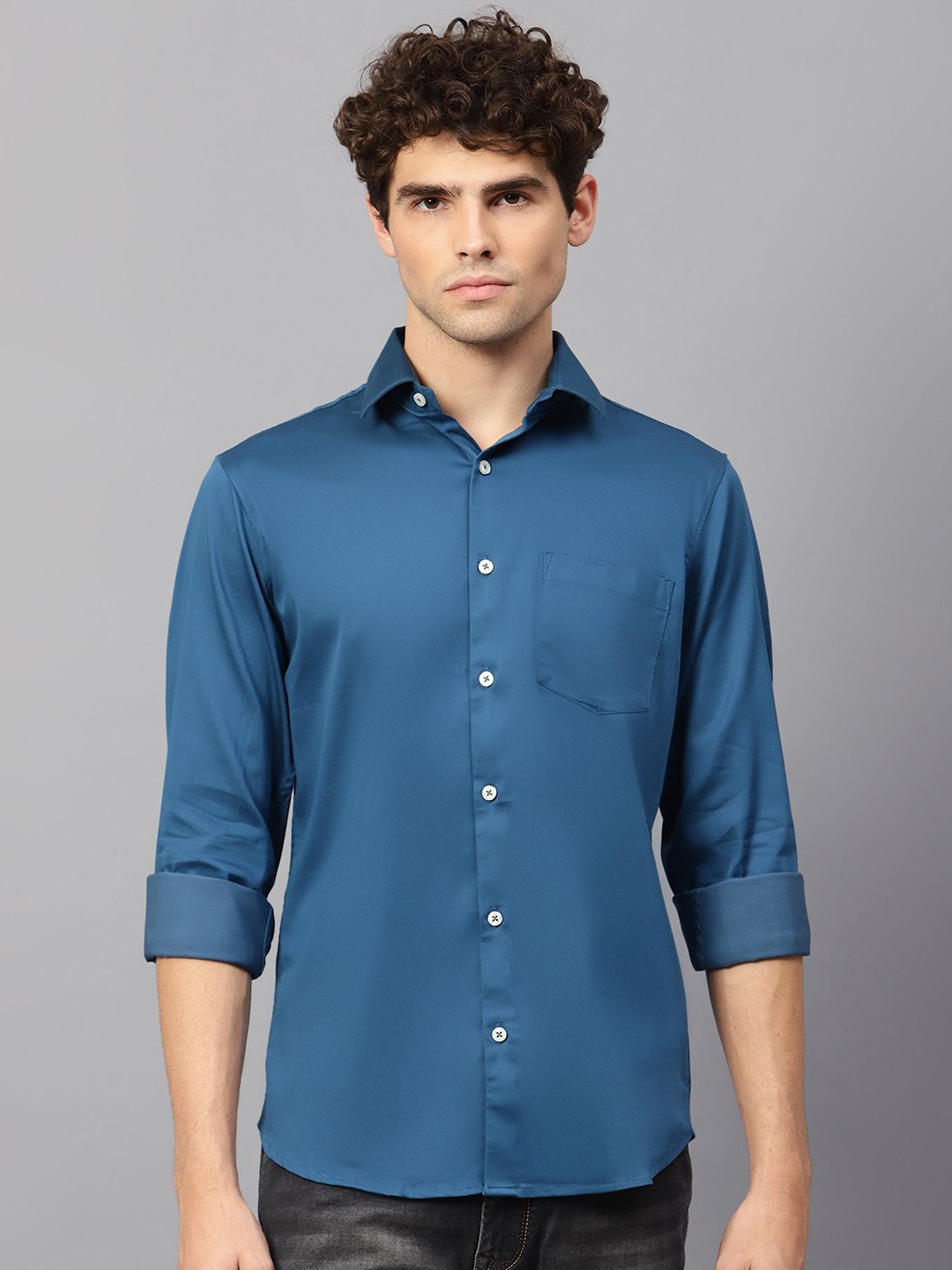 

AMSWAN Men Spread Collar Solid Cotton Casual Shirt, Blue