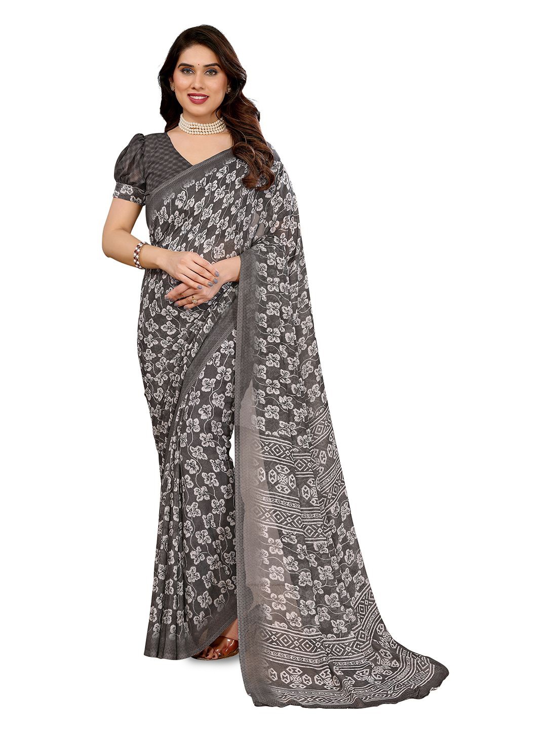 

Moda Rapido Floral Poly Georgette Saree, Black