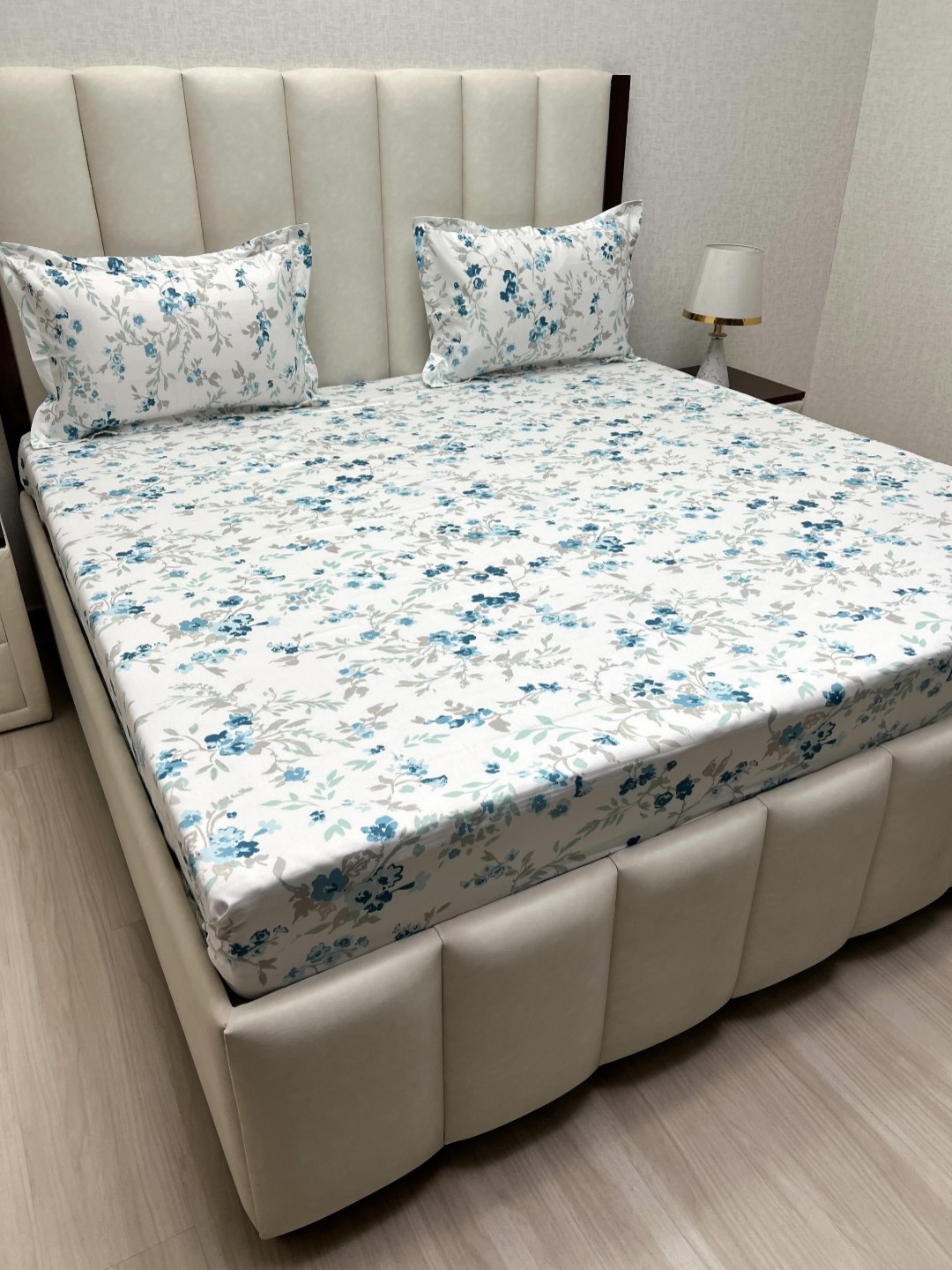

Pure Decor White & Blue Floral 350 TC Queen Bedsheet with 2 Pillow Covers 2.28 m x 2.54 m