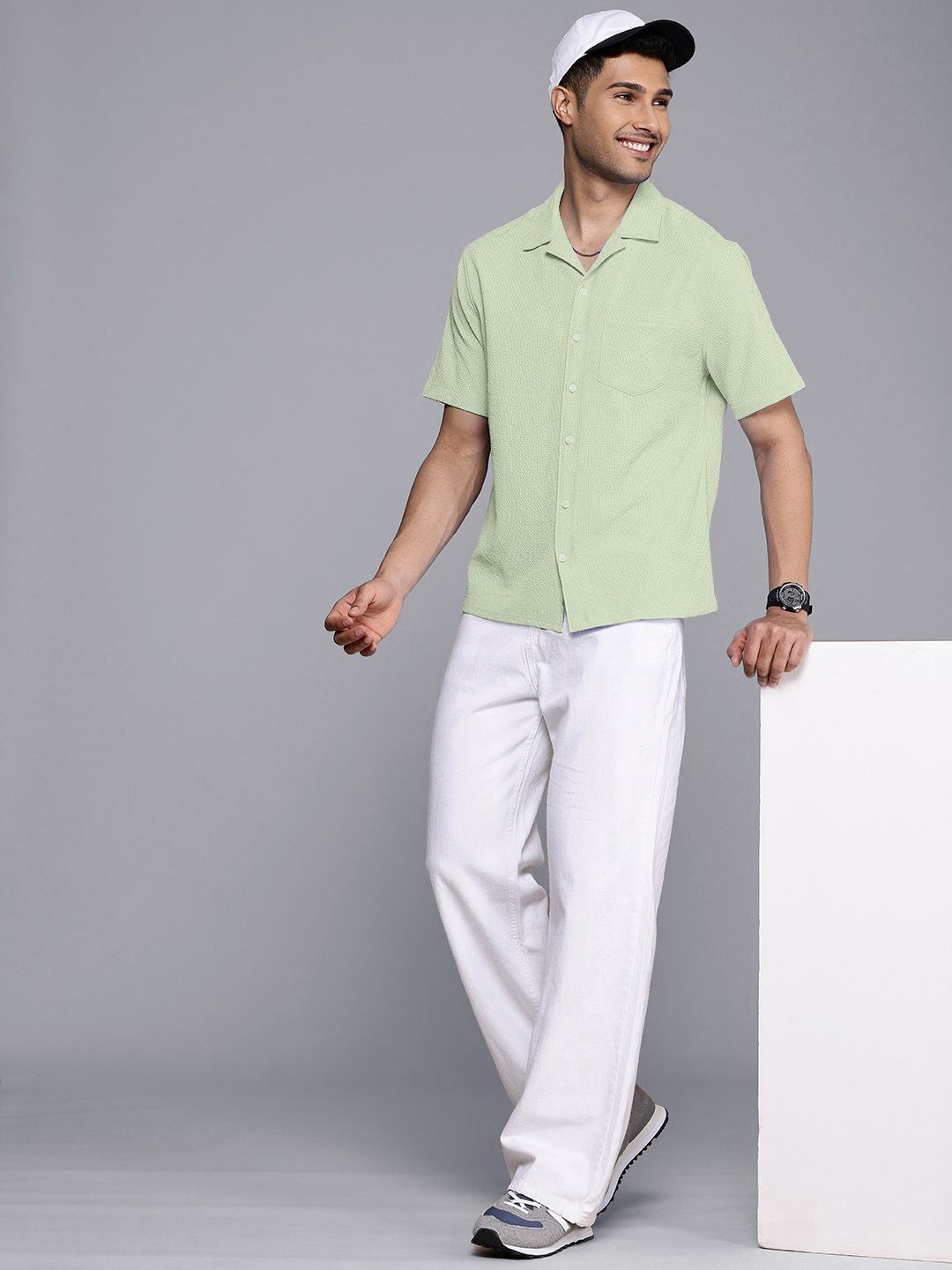 

Moda Rapido Men Standard Opaque Casual Shirt, Green