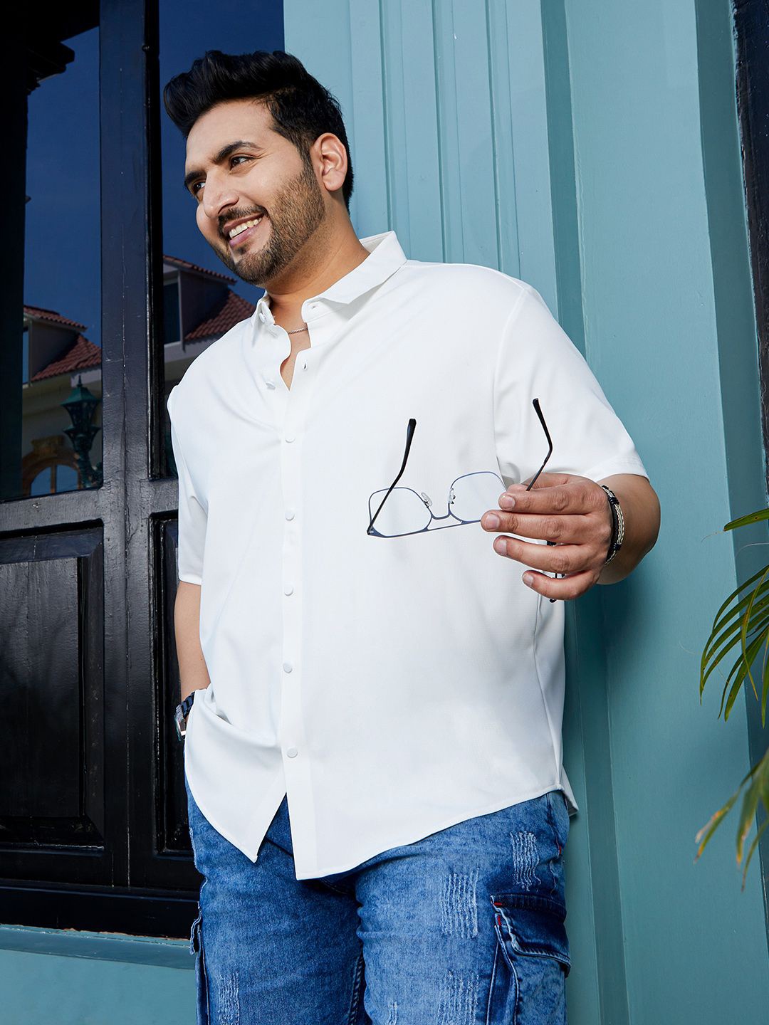 

Instafab Plus Men Comfort Opaque Casual Shirt, White