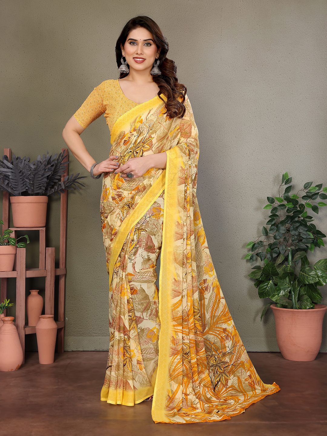 

Moda Rapido Floral Poly Georgette Saree, Yellow