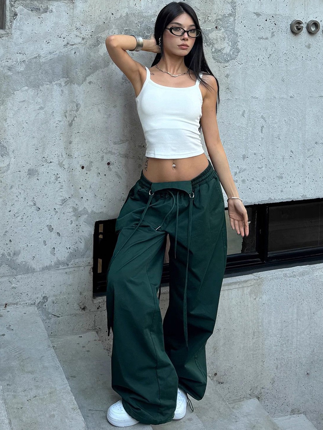 

DressBerry Women Chinos Trousers, Green