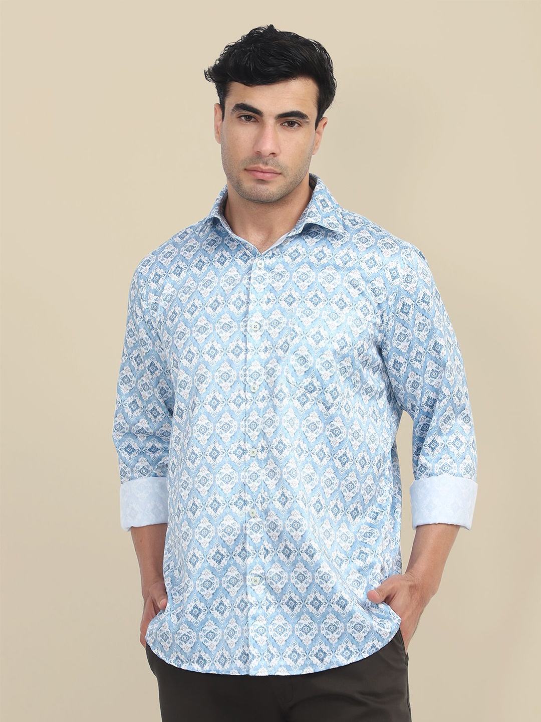 

AMSWAN Men Spread Collar Floral Printed Satin Casual Shirt, Blue