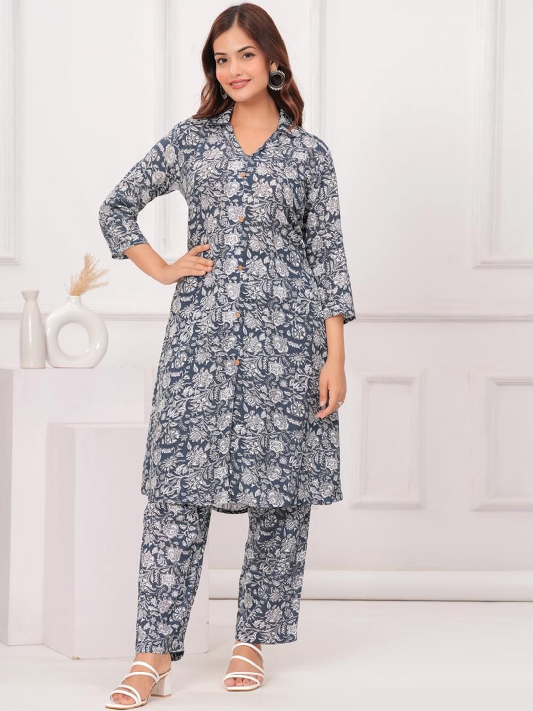 

Samhitas Printed Pure Cotton Top With Trouser Co-Ords, Grey