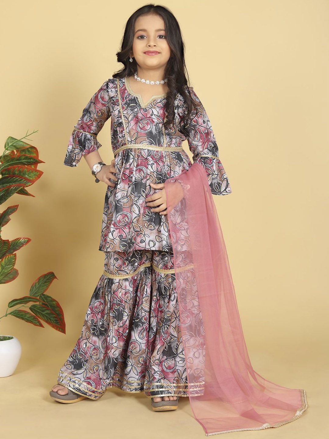 

LOOKS AND LIKES Girls Floral Printed A-Line Kurta With Sharara & Dupatta, Pink