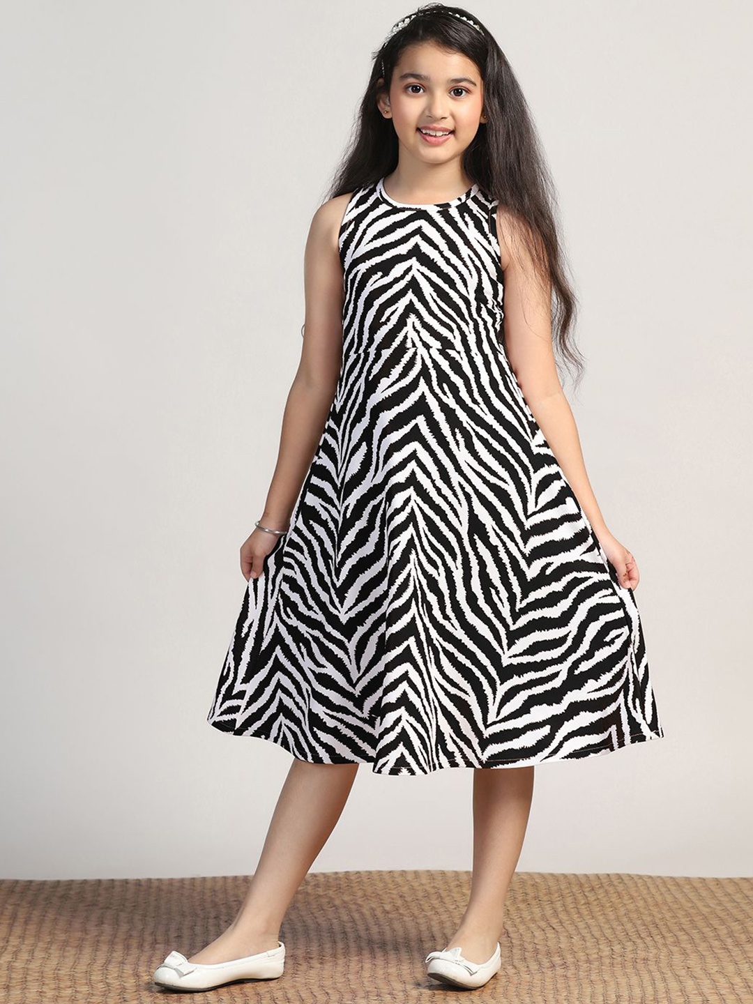

YK Print A-Line Midi Dress, Black