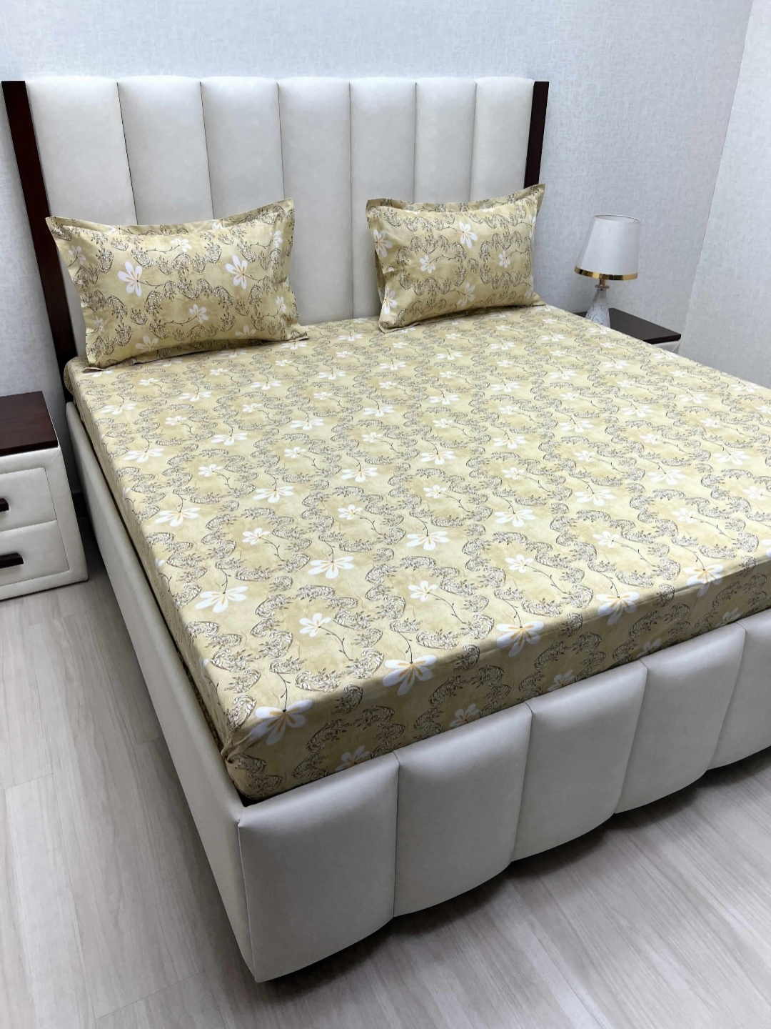 

Pure Decor Royal Passion Yellow & Grey Printed Cotton 230TC Queen Bedsheet Set 2.28mx2.54m