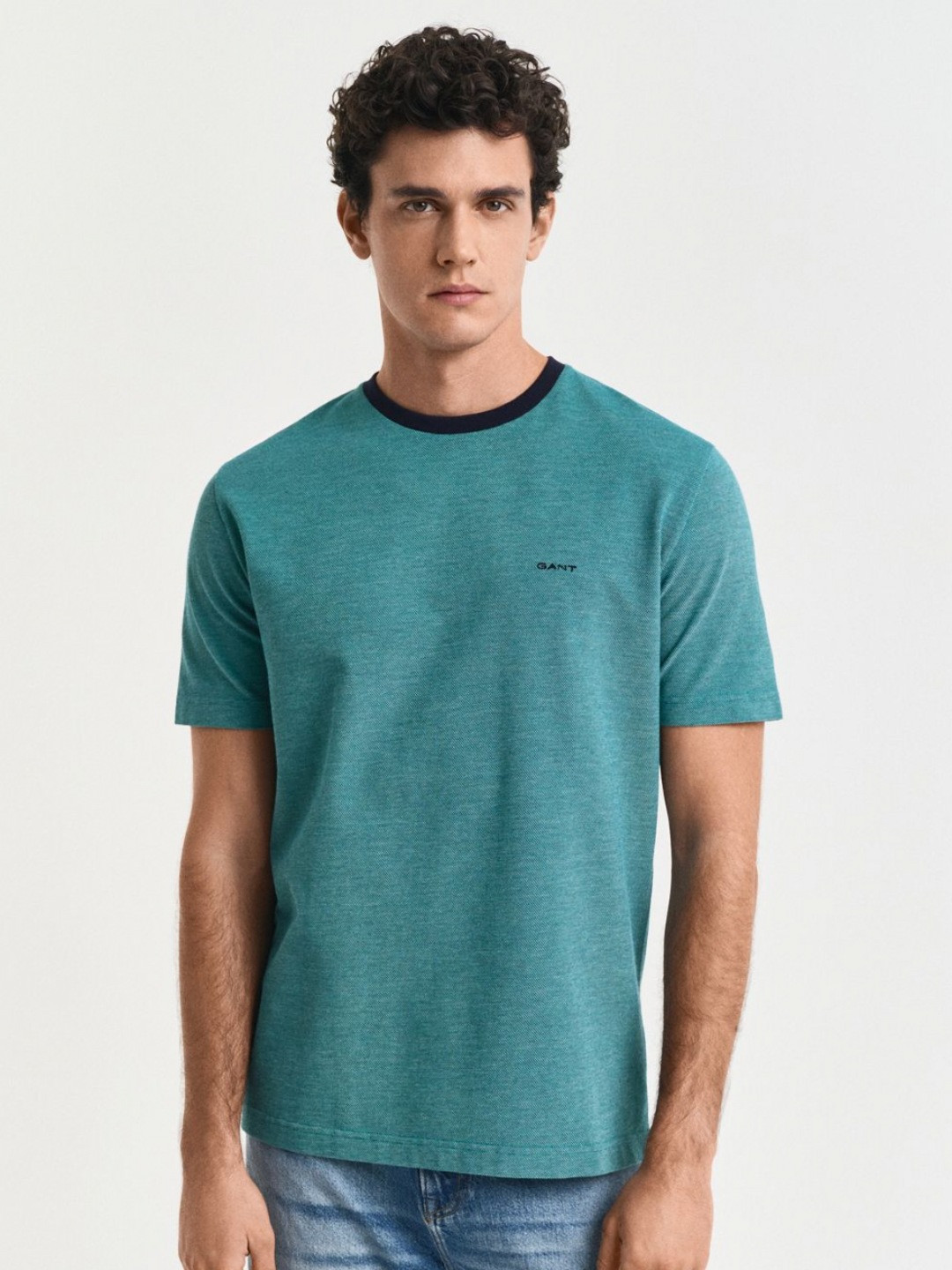 

GANT Men Solid Round Neck Oxford Cotton T-shirt, Teal