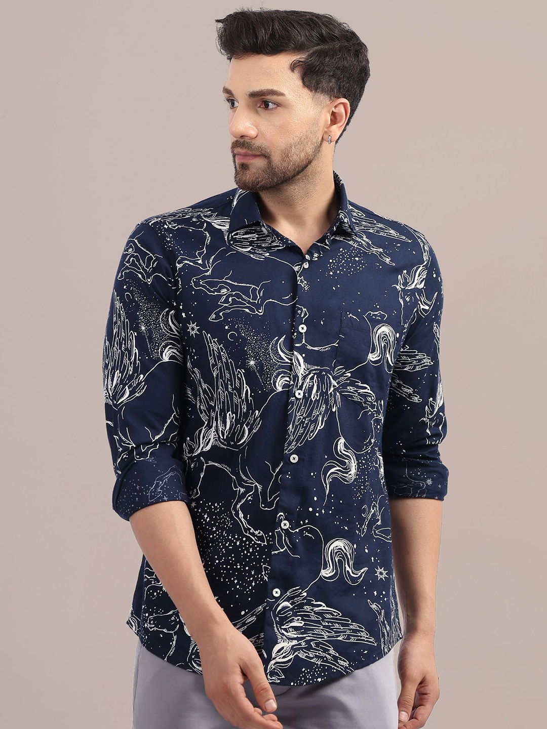 

AMSWAN Men Spread Collar Floral Printed Casual Shirt, Navy blue