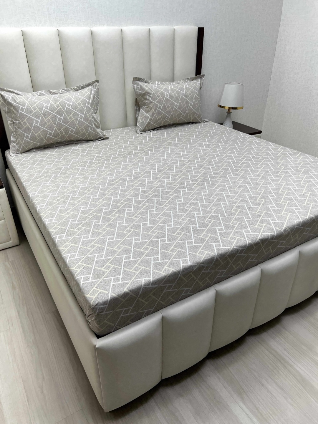 

Pure Decor Passion Grey Printed Pure Cotton 350 TC Queen Bedsheet Set 2.28 m x 2.54 m