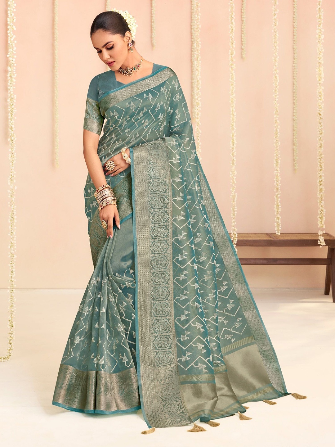 

MAHALASA Zari Art Silk Saree, Sea green