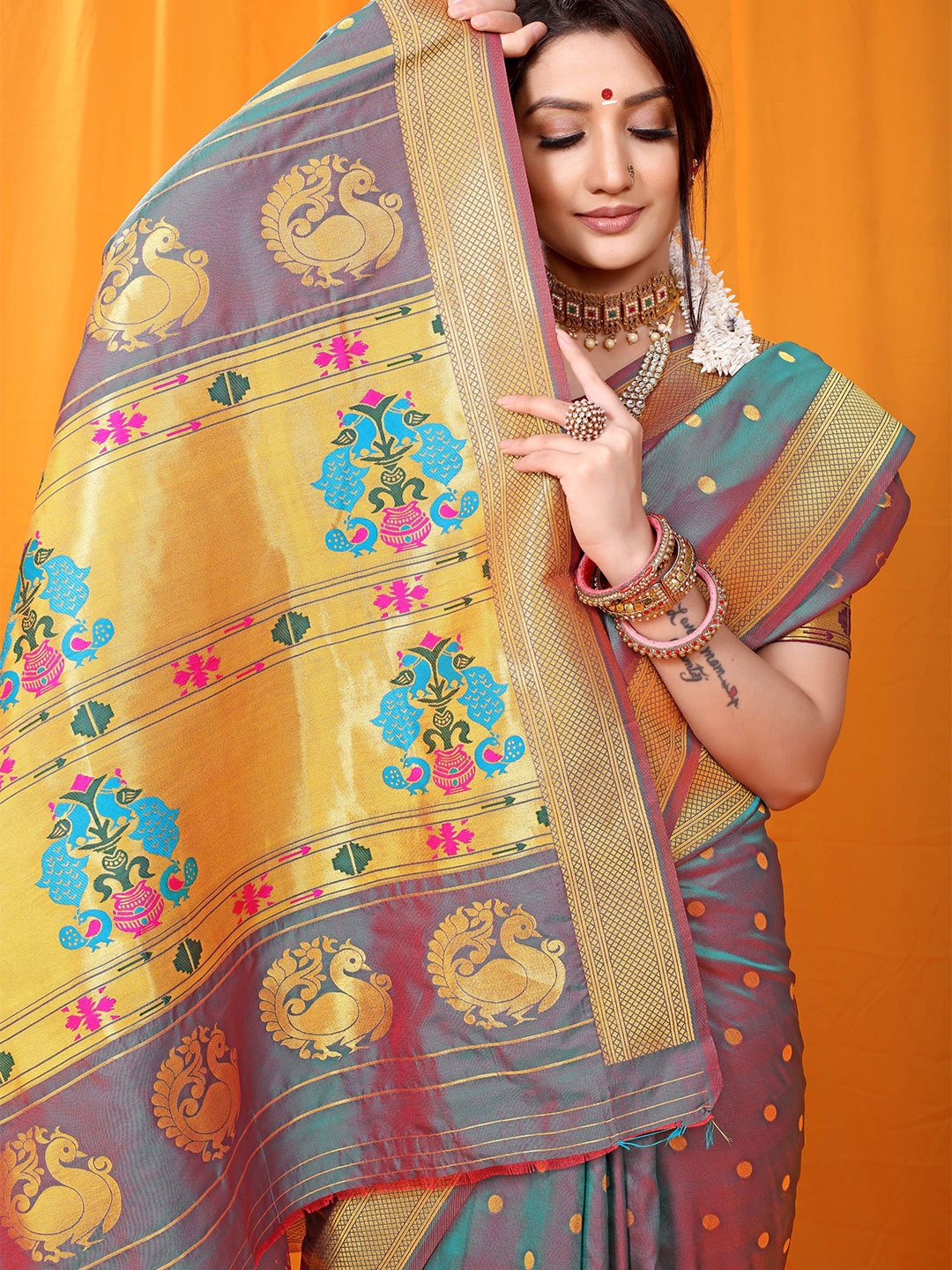 

Kandora Woven Design Zari Pure Silk Paithani Saree, Teal