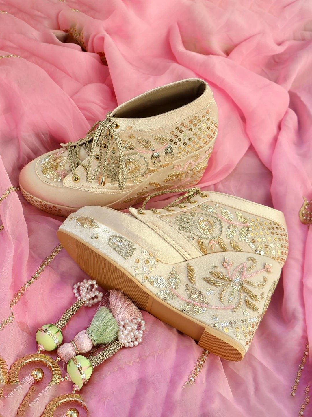 

TIESTA Women Ethnic - Embellished Sneakers, Gold