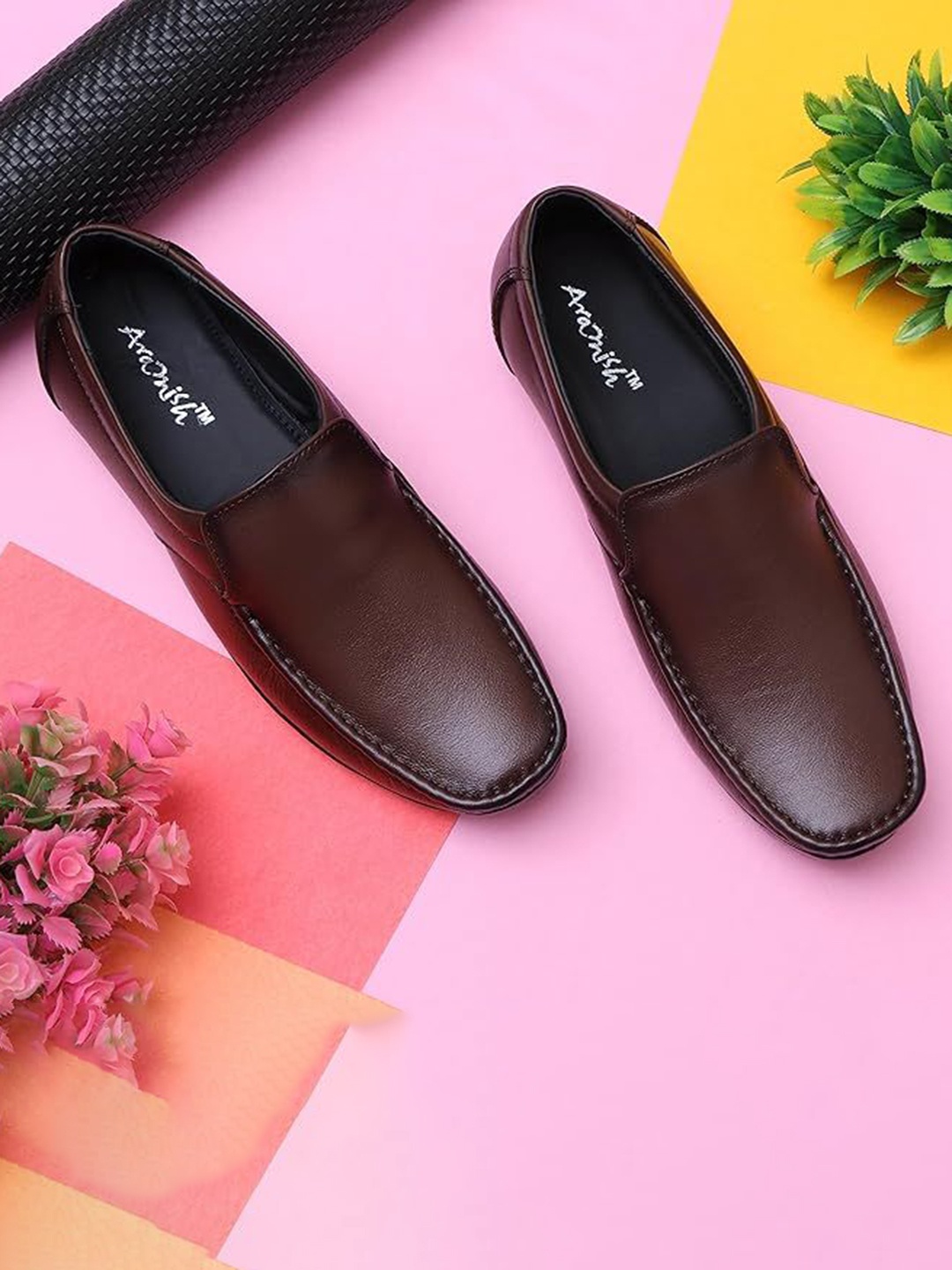 

ARAMISH Men Round Toe Leather Loafers, Brown