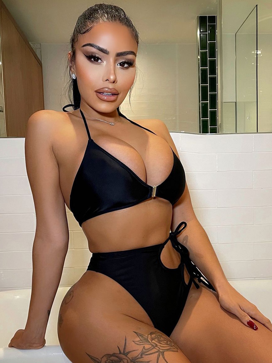 

KRENOZ Halter Neck Swim Bikini Set, Black