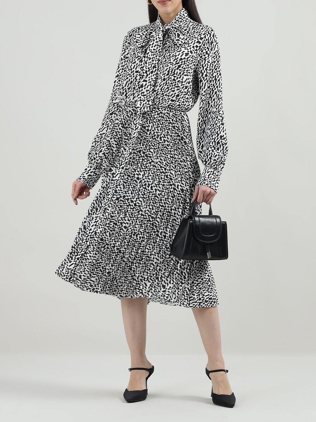 

Karl Lagerfeld Animal Print Shirt Maxi Dress, Black