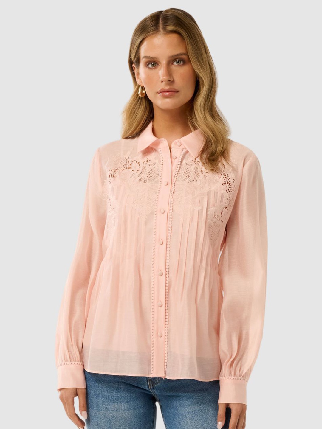 

Forever New Women Tailored Fit Floral Opaque Printed Casual Shirt, Pink