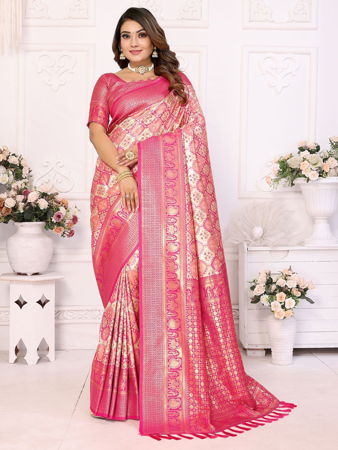 

LeeliPeeri Designer Woven Design Zari Banarasi Saree, Pink