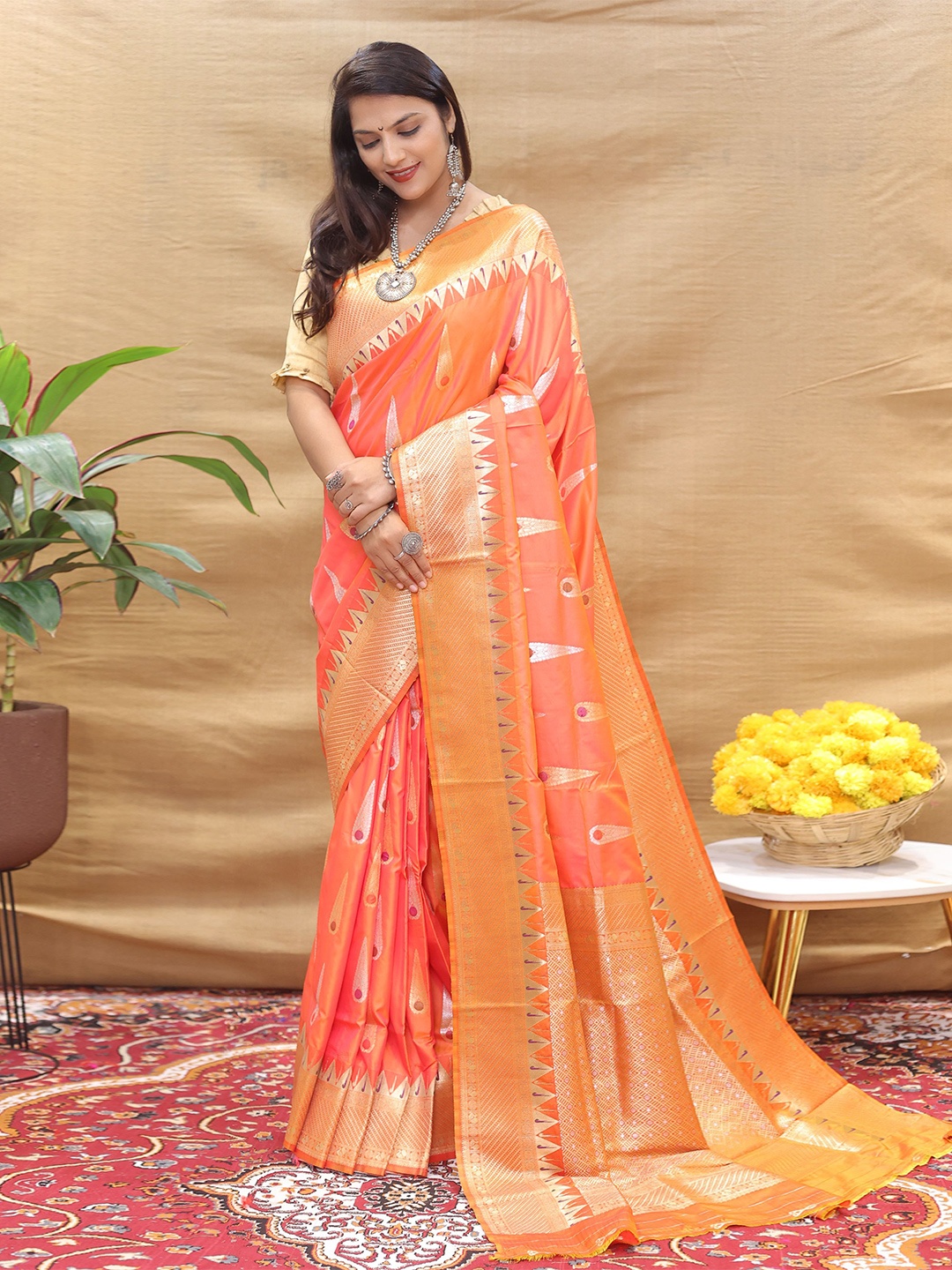 

Kandora Woven Design Zari Pure Silk Paithani Saree, Orange