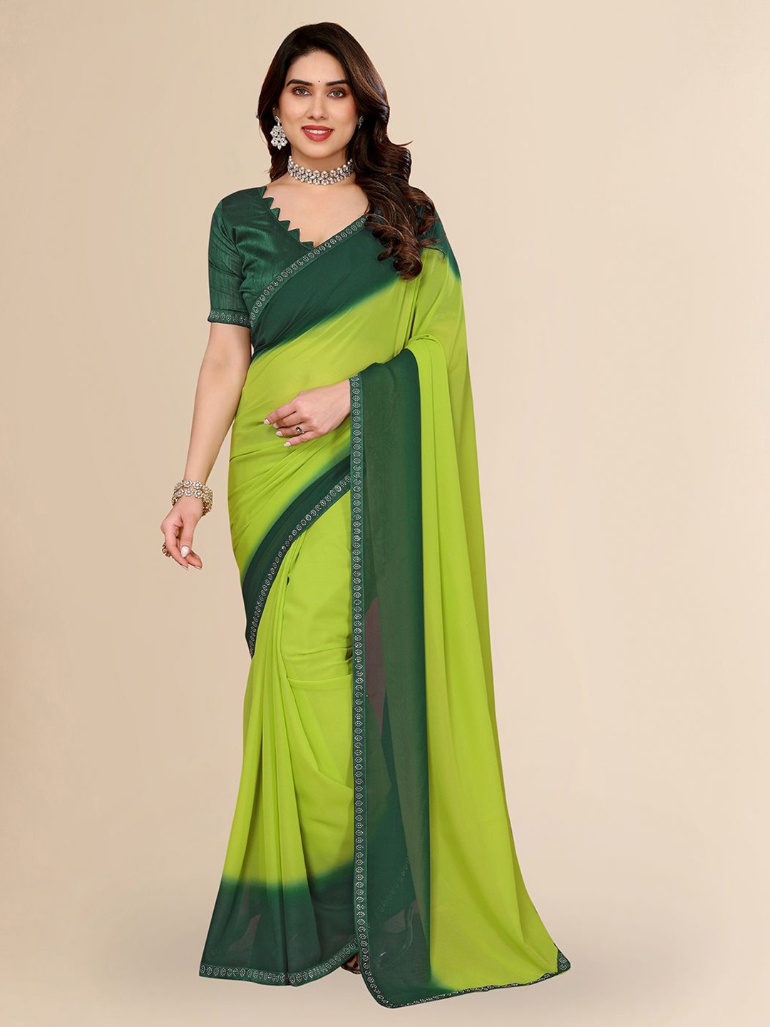 

Moda Rapido Women Ombre Beads and Stones Poly Georgette Saree, Green