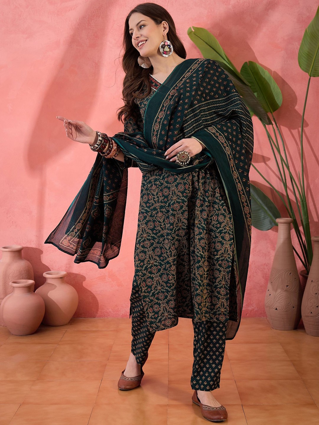 

Sangria Floral Printed V-Neck Pure Cotton Straight Kurta With Trouser And Dupatta, Green