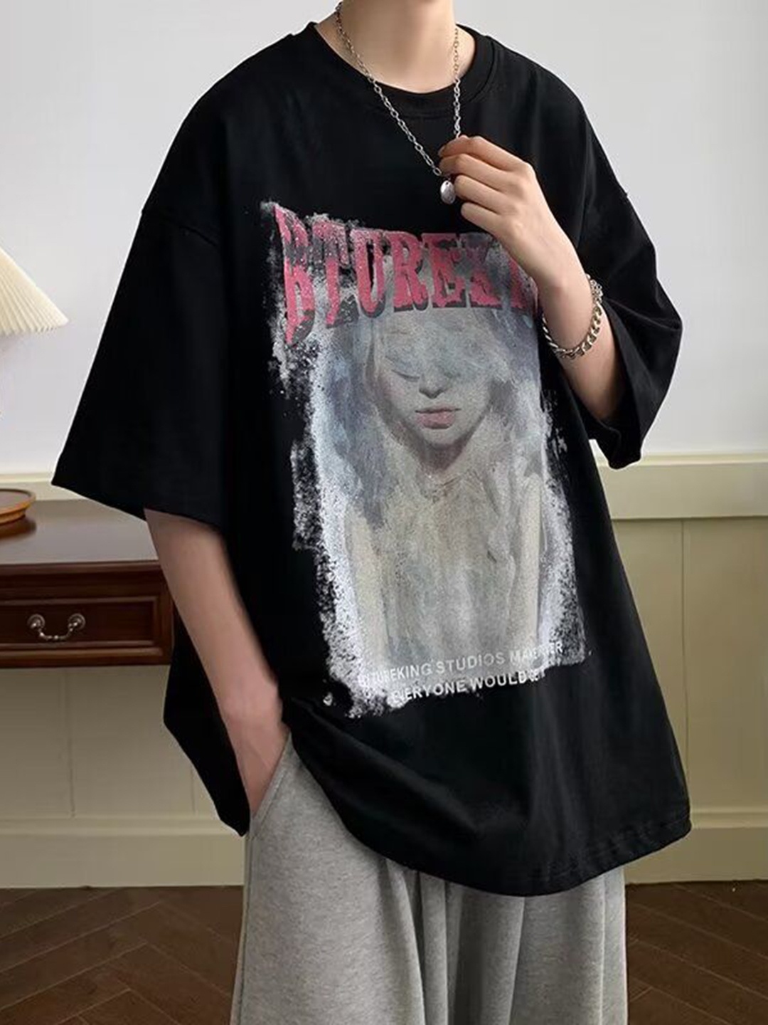 

HERE&NOW Men Photographic Printed Round Neck Cotton Oversized T-shirt, Black
