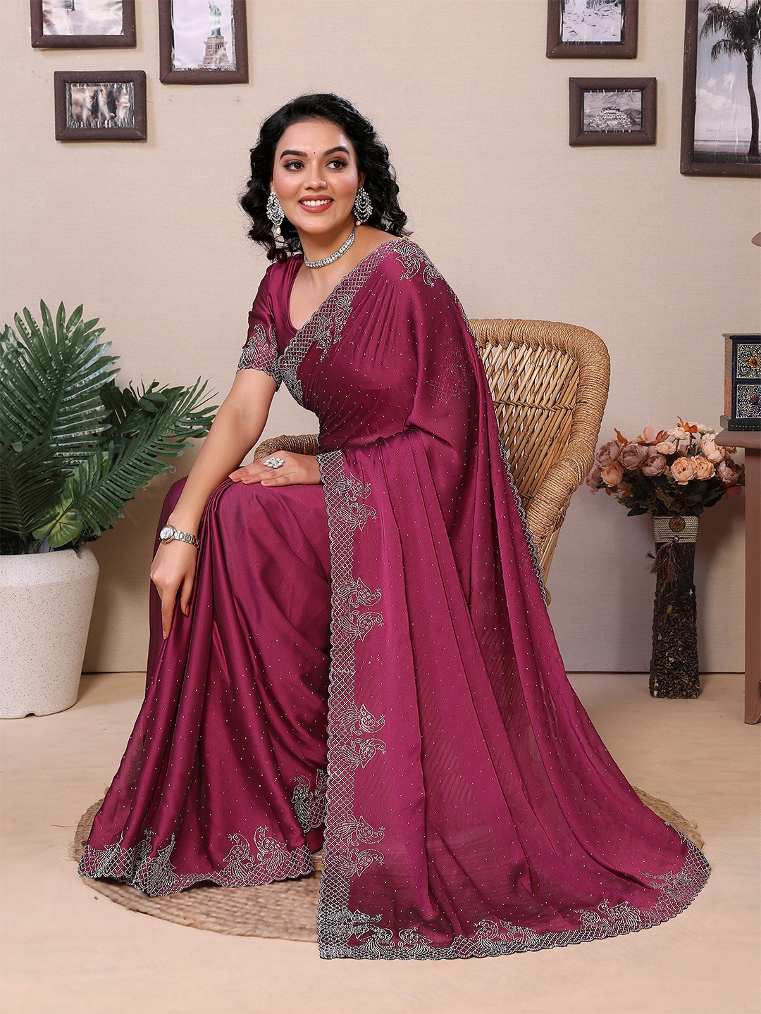 

Moda Rapido Embellished Mukaish Kanjeevaram Saree, Pink