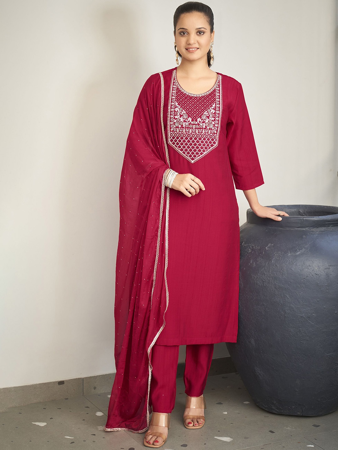 

Anouk Ethnic Motifs Yoke Design Embroidered Chanderi Silk Kurta With Trousers And Dupatta, Red