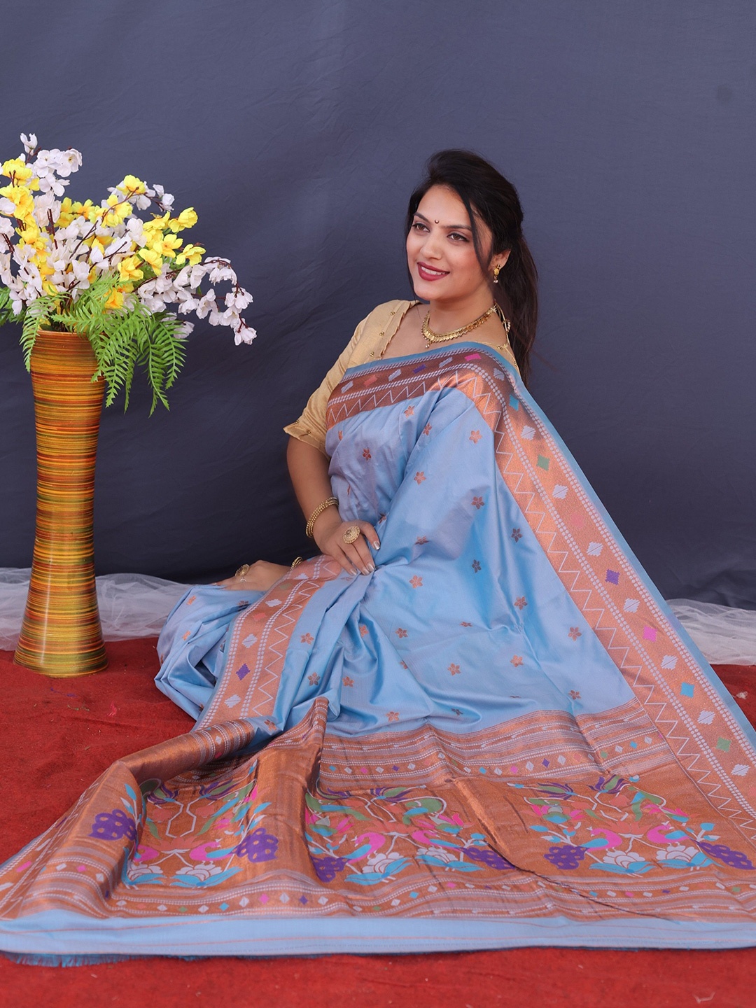 

Kandora Woven Design Zari Pure Silk Banarasi Saree With Unstitched Blouse Piece, Lavender