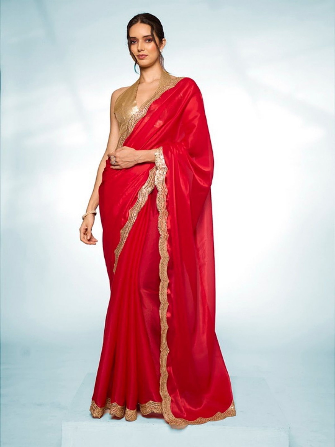 

ODETTE Red Jimmy Choo Lace Work Saree With Unstitched Blouse For Women
