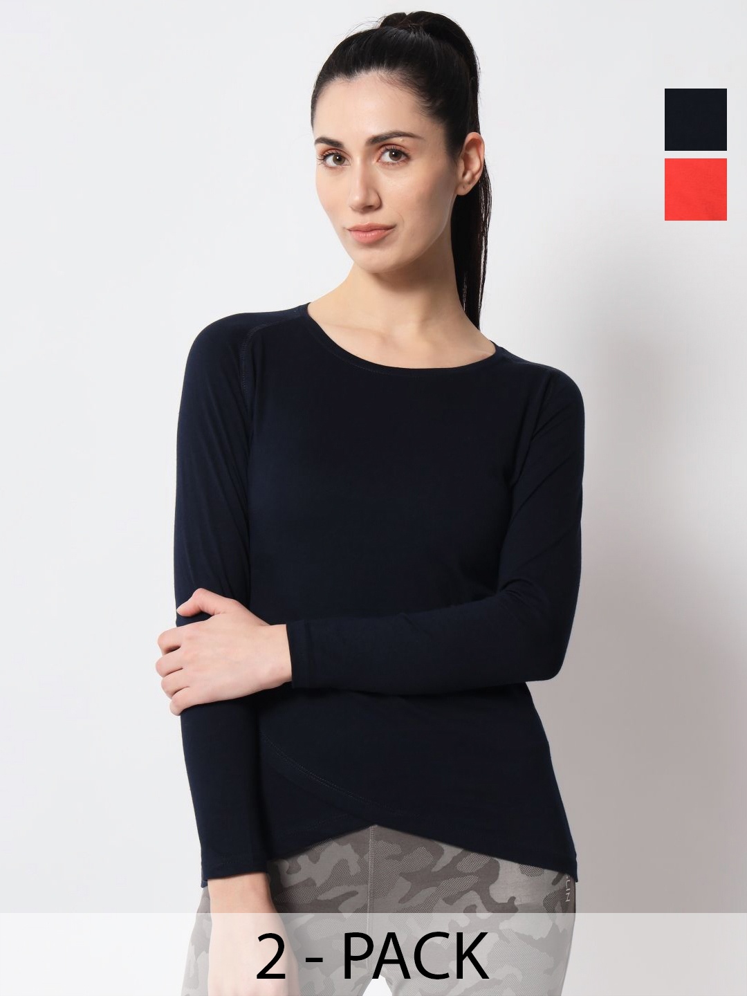 

appulse Women Pack Of 2 Solid Round Neck Cotton Slim Fit T-shirts, Black