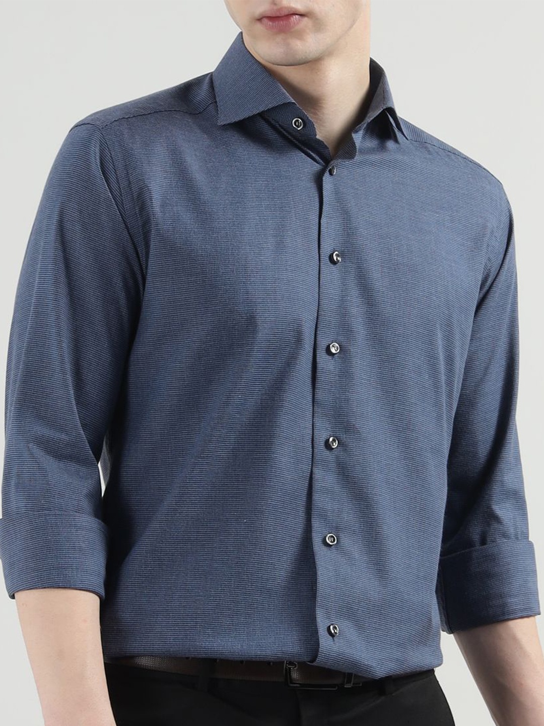 

Eton Men Cutaway Collar Textured Cotton Formal Shirt, Navy blue