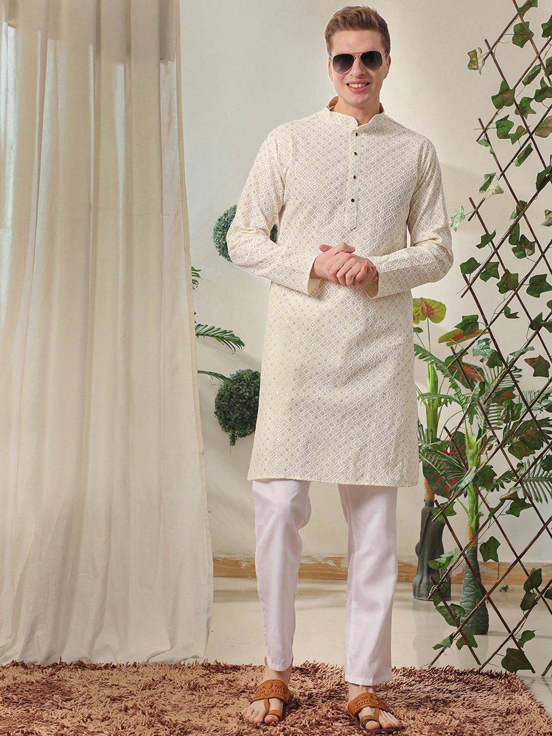 

Pro-Ethic STYLE DEVELOPER Mandarin Collar Embroidered Pure Cotton Kurta With Trousers, Cream