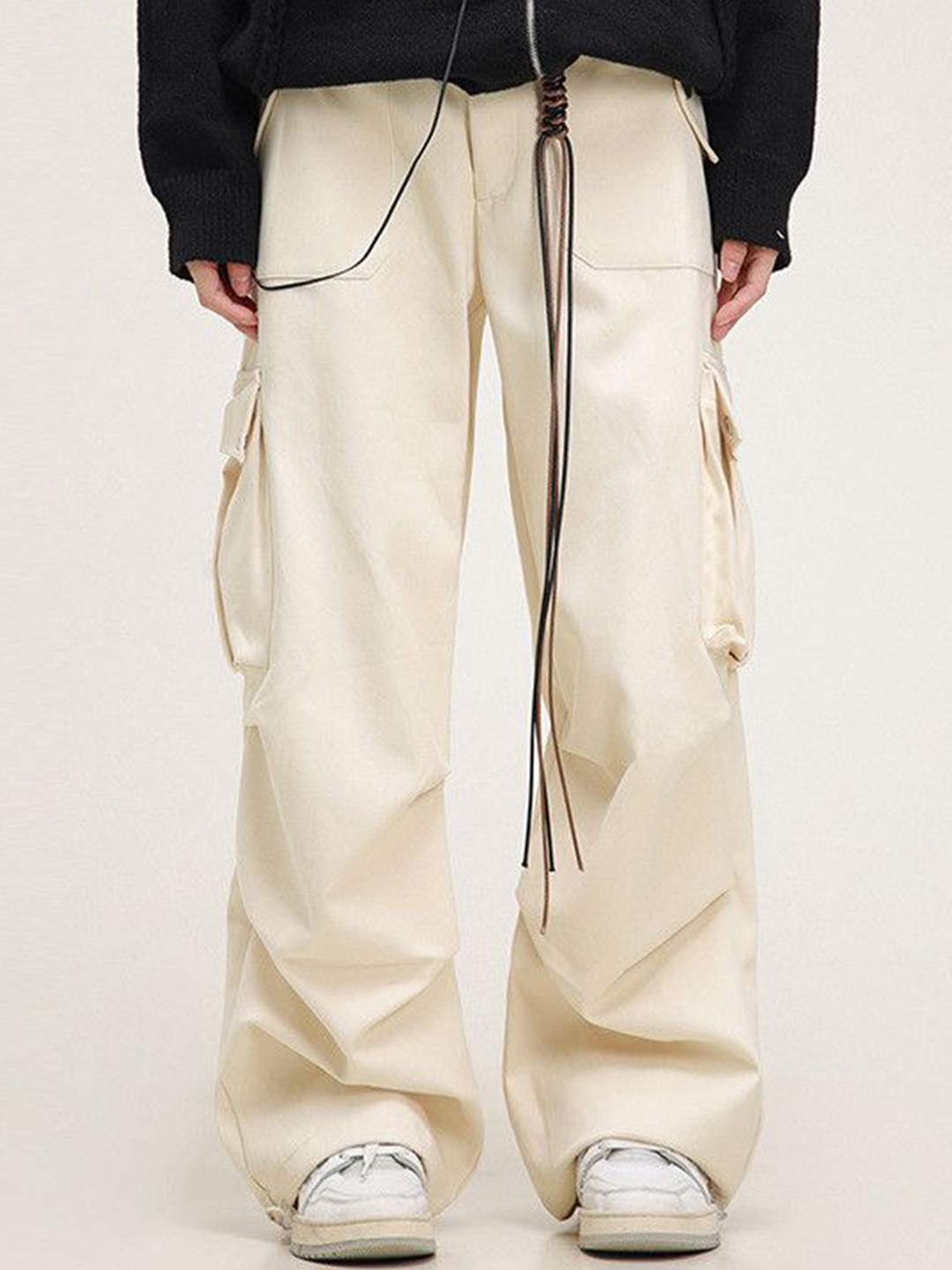 

DressBerry Women Loose Fit Mid-Rise Cargos Trousers, Cream