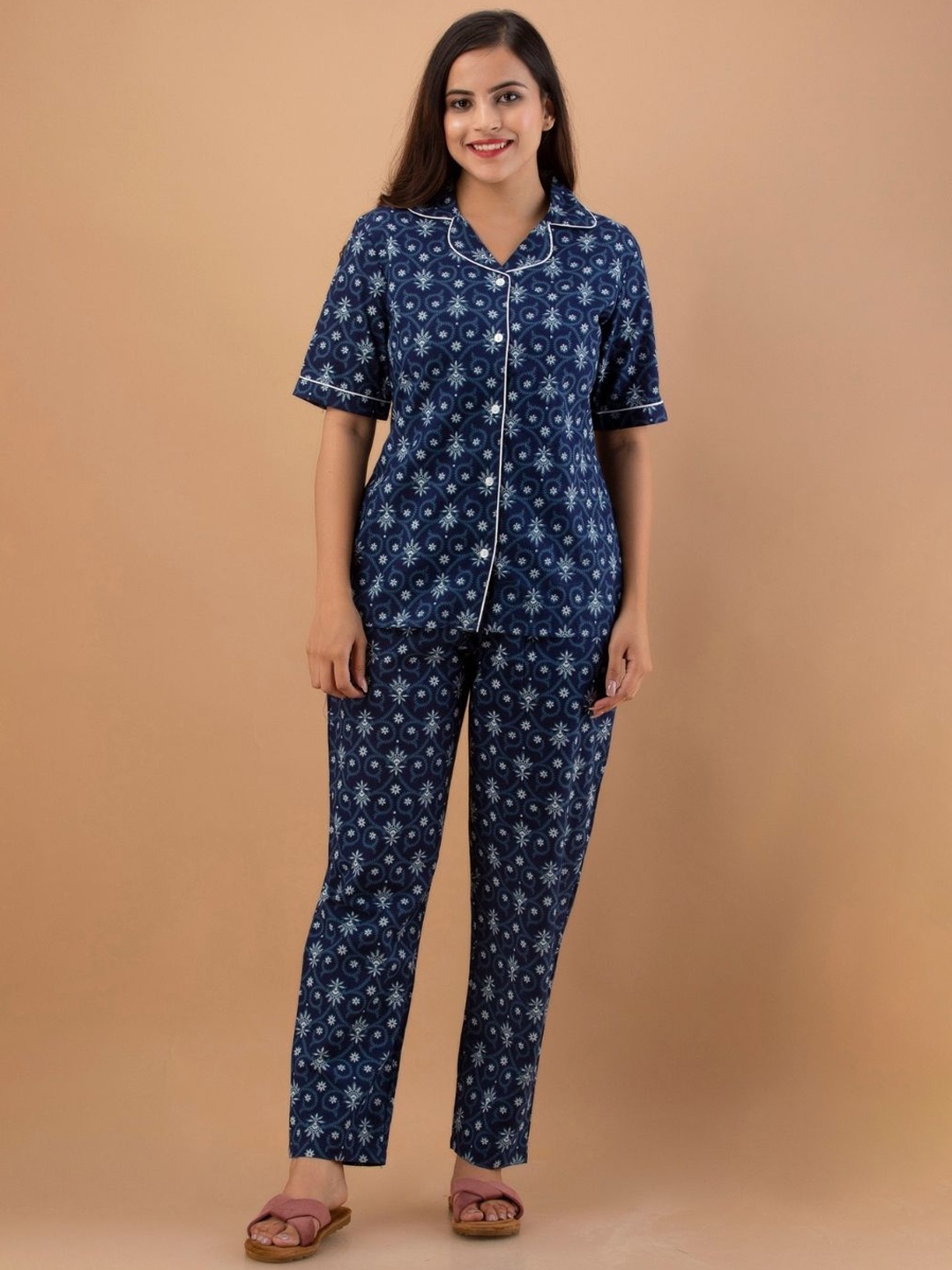 

GORDHAN Women Printed Night suit, Blue