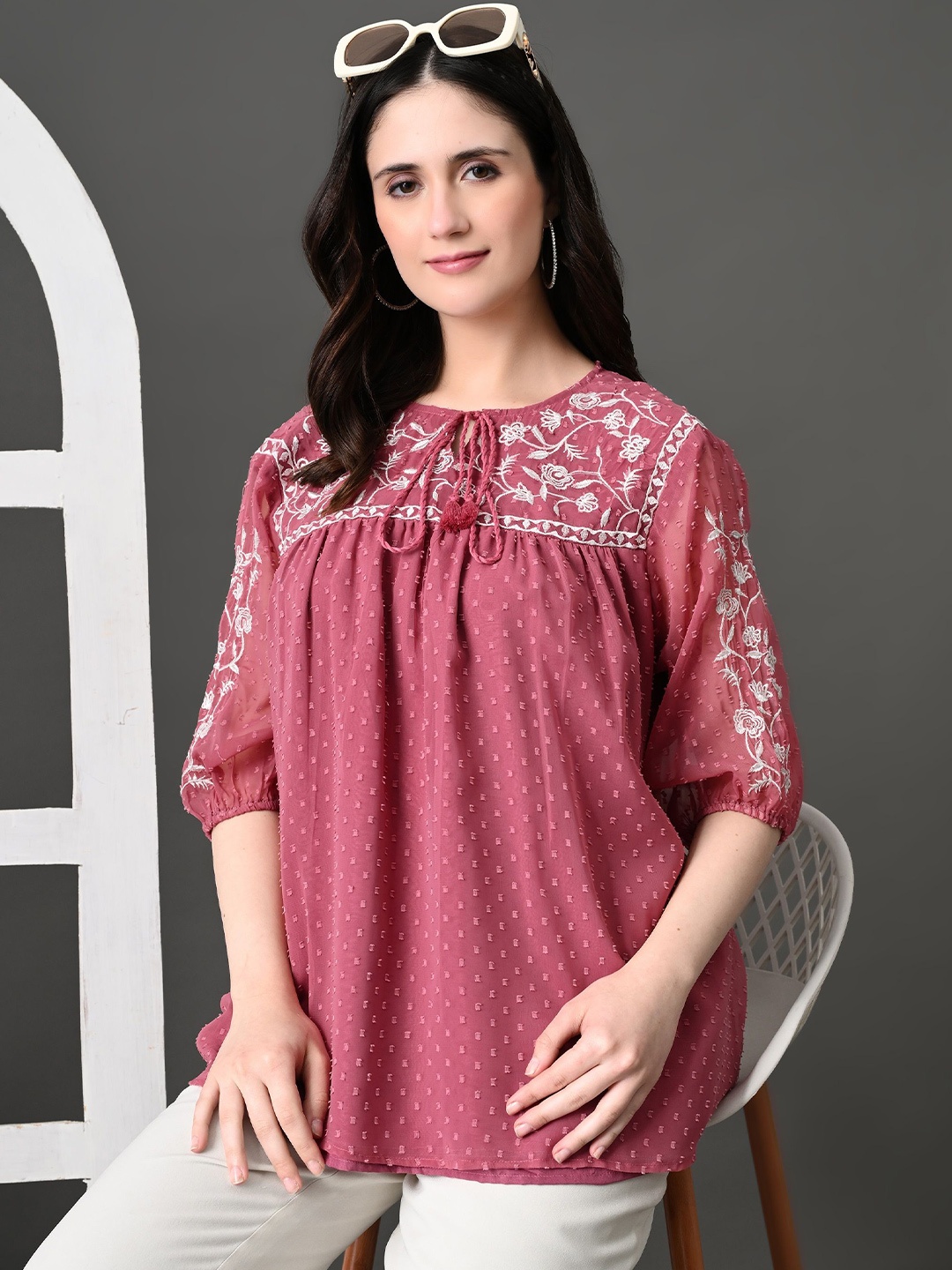 

CORSICA Women Floral Printed Tie-Up Neck Top, Pink