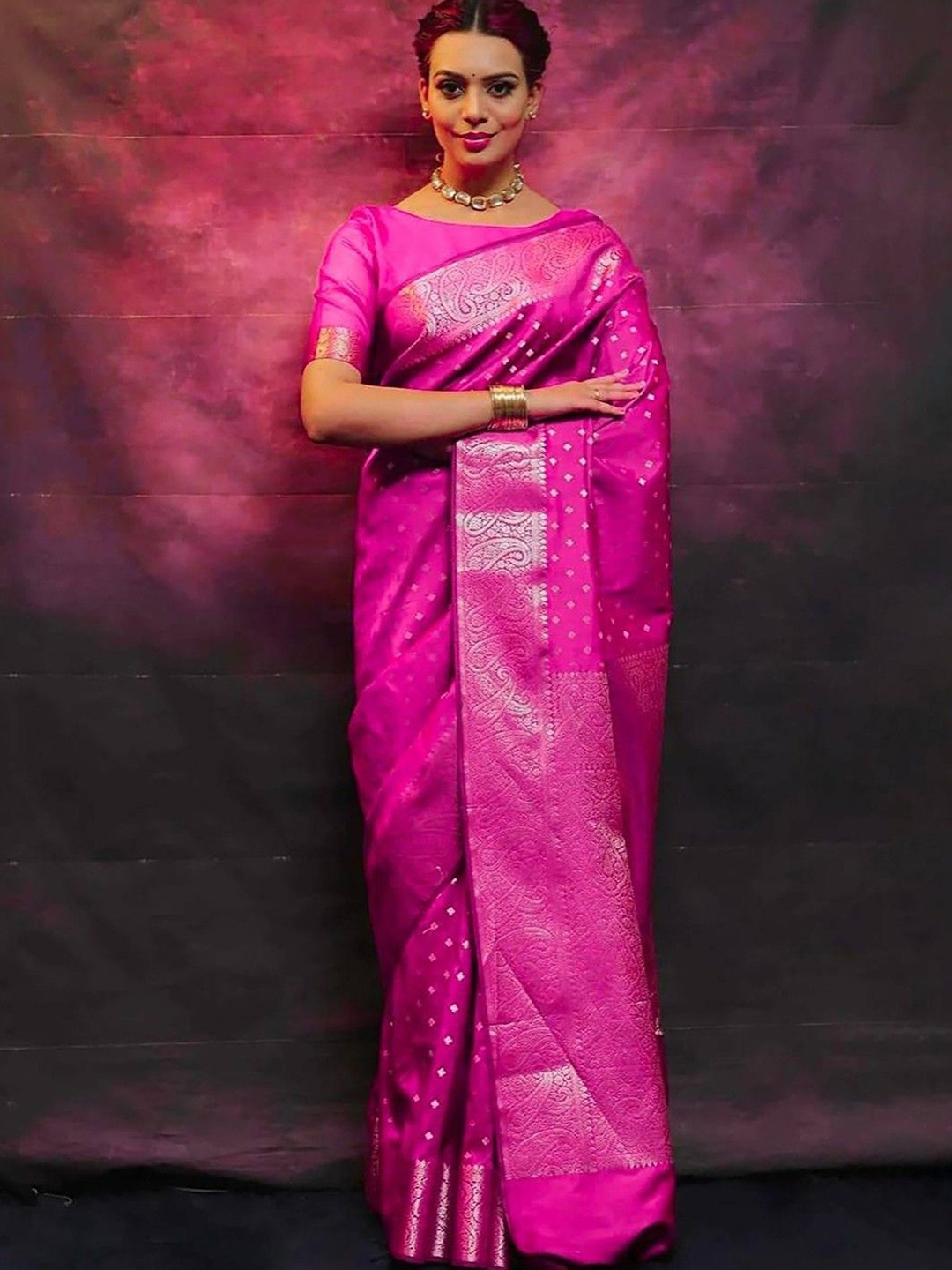 

Aika Woven Design Zari Pure Silk Banarasi Saree, Pink