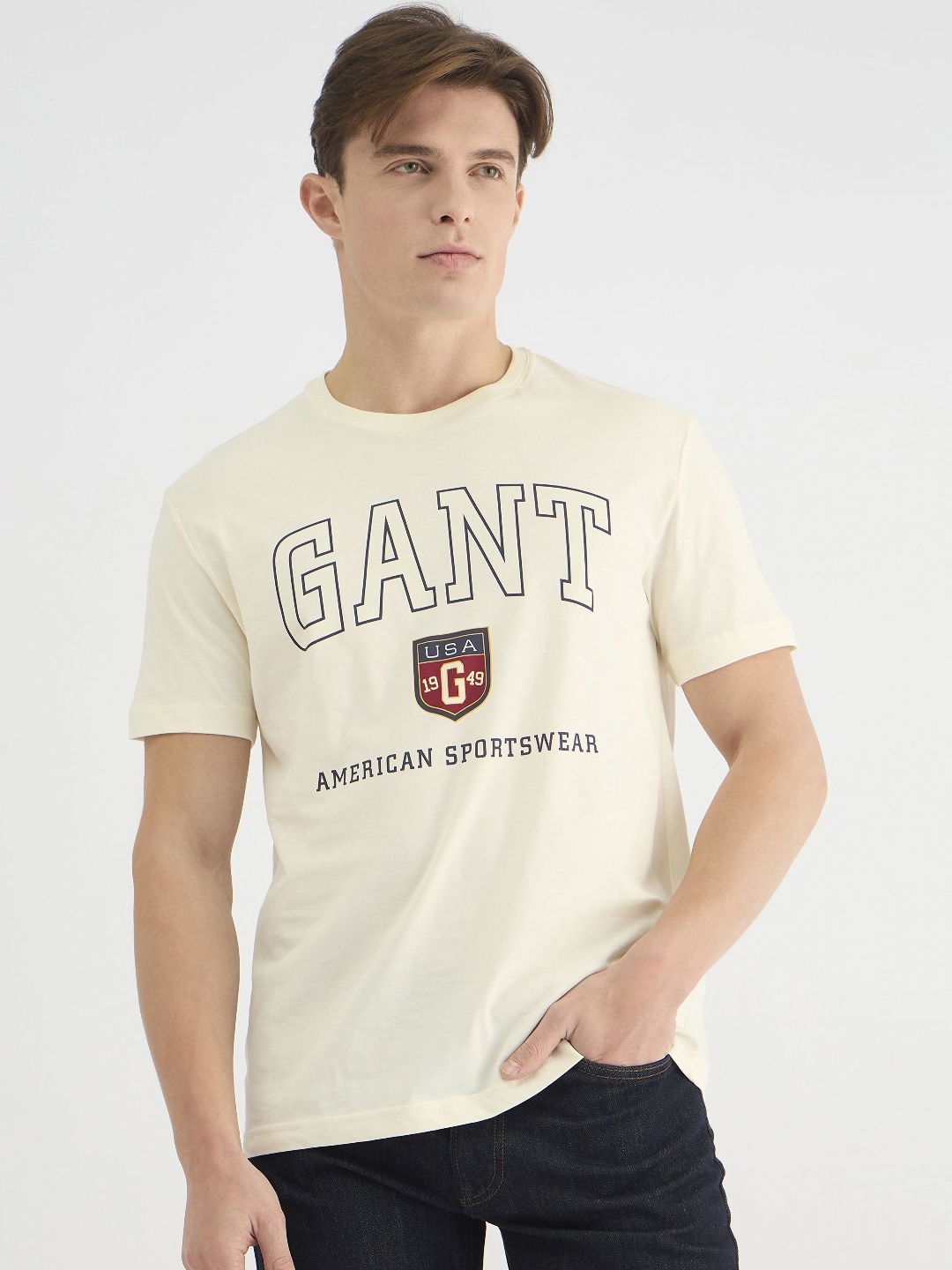 

GANT Men Typography Printed Pure Cotton Applique T-shirt, Cream