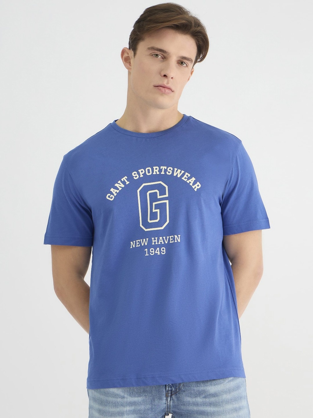 

GANT Men Typography Printed Monochrome Pure Cotton Applique T-shirt, Blue