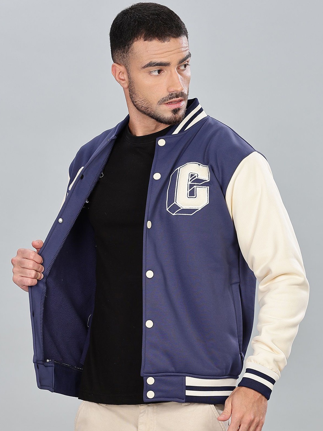 

COLOR HUNT Men Typography Varsity Jacket with Embroidered, Navy blue