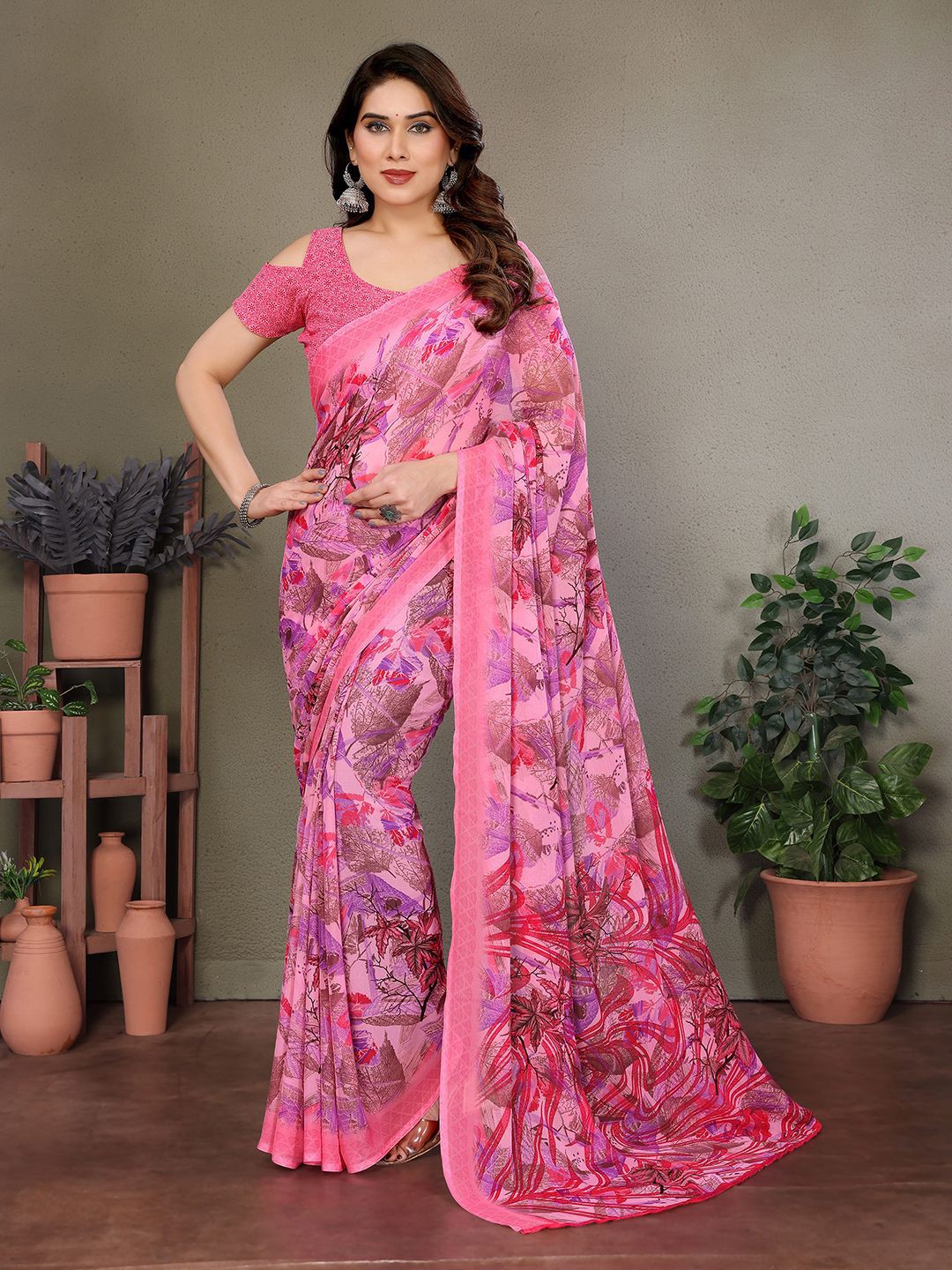 

Moda Rapido Floral Poly Georgette Saree, Pink