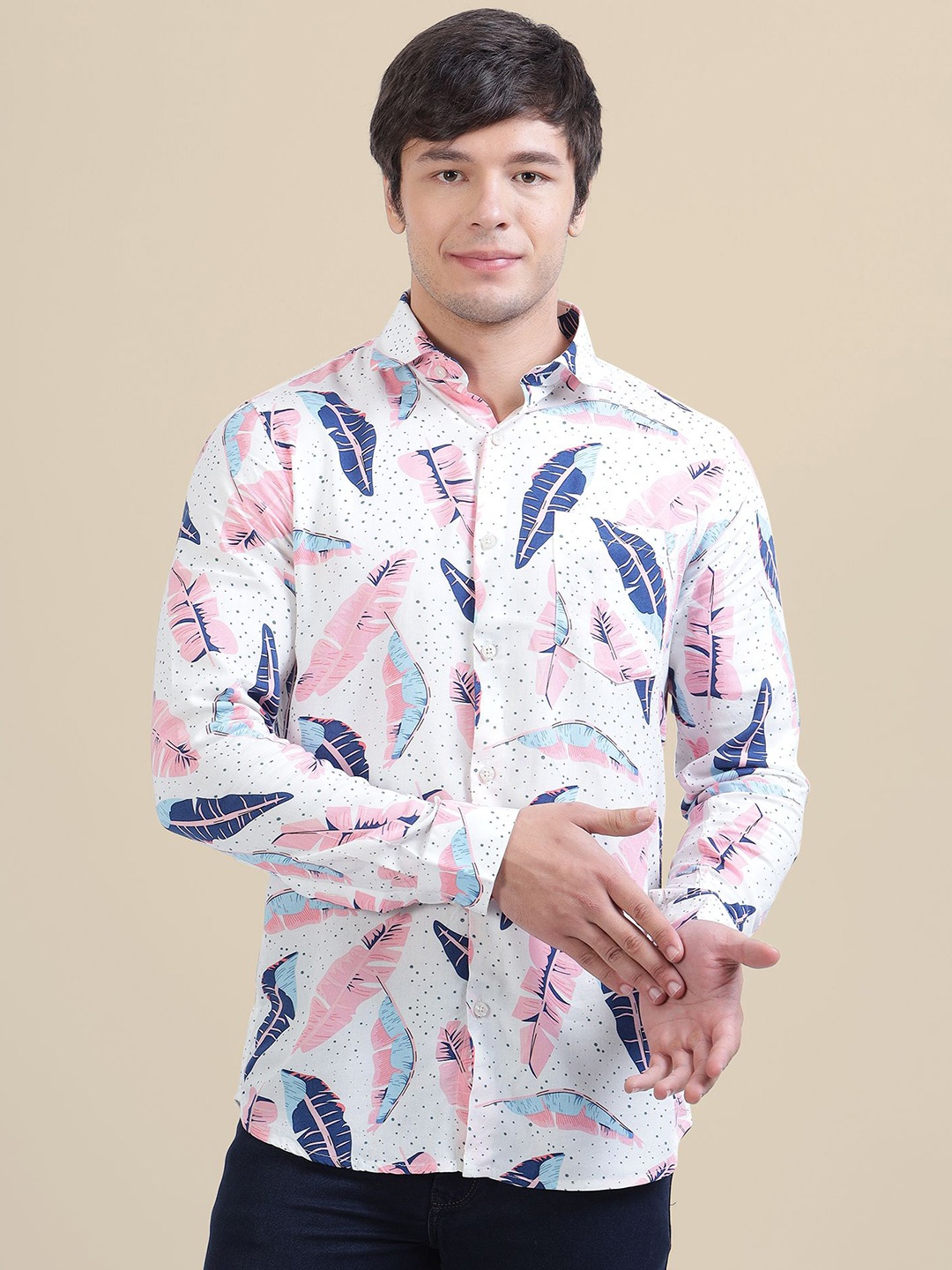 

AMSWAN Men Spread Collar Floral Printed Casual Shirt, White