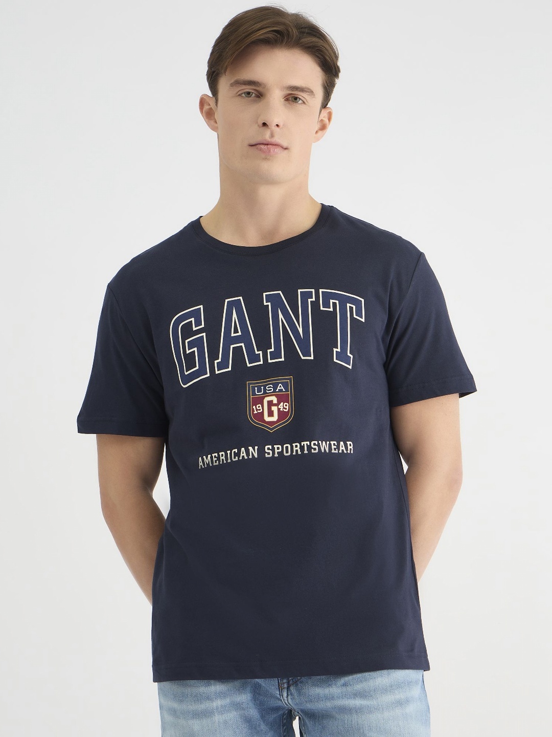 

GANT Men Typography Printed Round Neck Cotton T-shirt, Navy blue