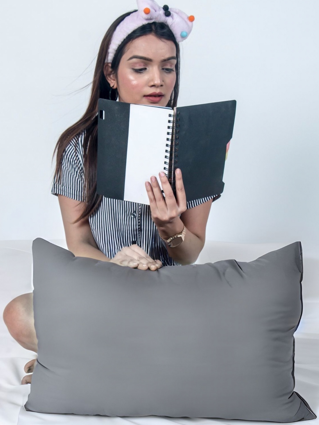 

Siroki Bond Grey Polyester Breathable Rectangular Sleep Pillow