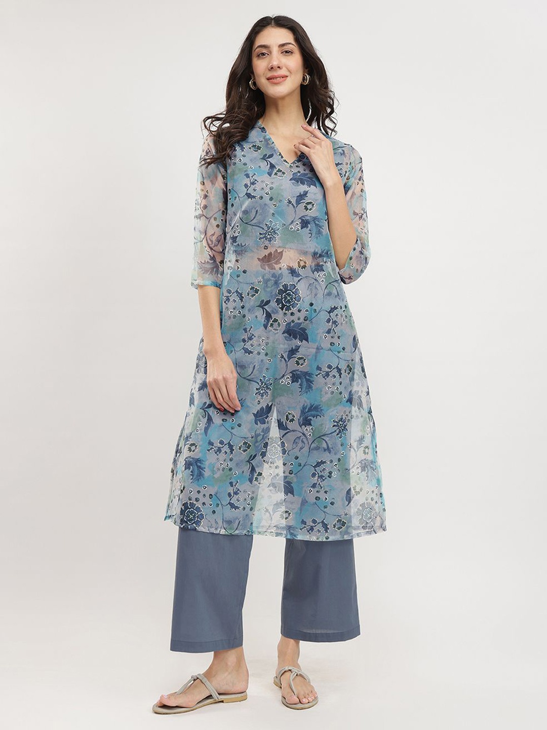 

Pink Fort Women Floral Printed Organza Kurta with Trouser, Teal