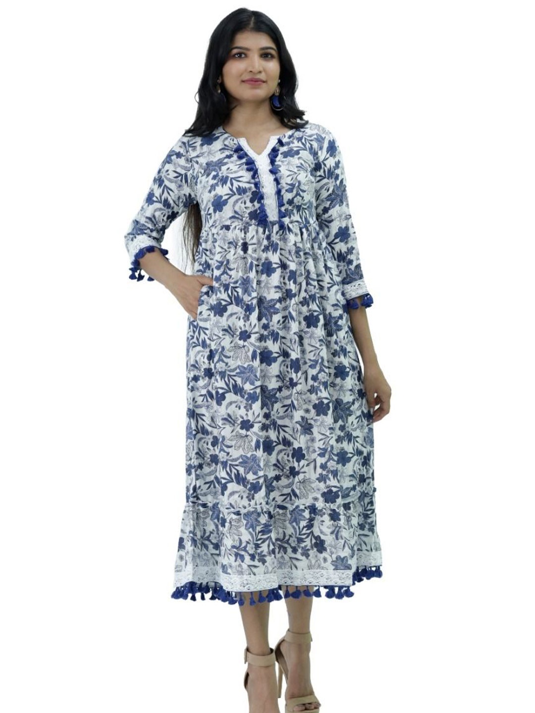 

Silselah Floral Printed Fit & Flare Ethnic Dresses, Blue