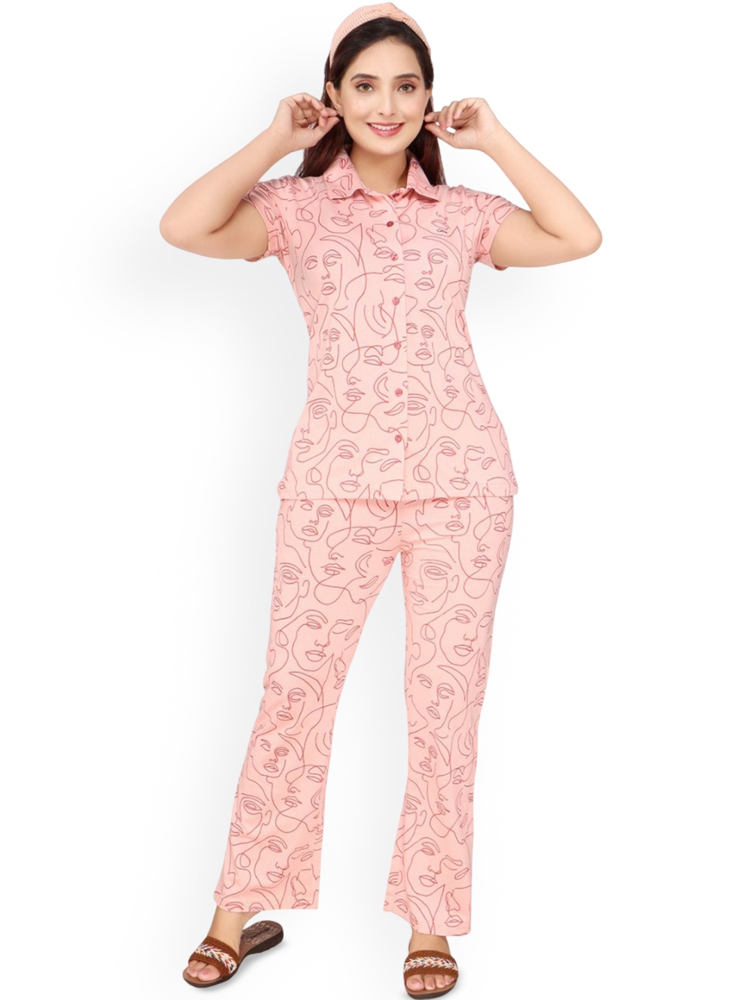 

CLINT Women Printed Night suit, Peach
