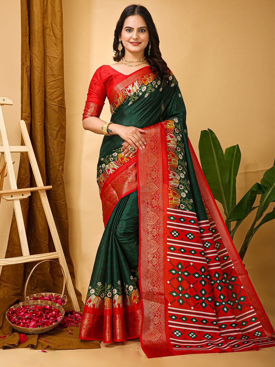 

KALINI Floral Zari Art Silk Banarasi Saree, Green